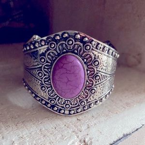 Metal Cuff w purple stone